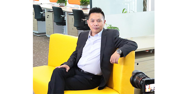 徐文伟(花名徐小爱) 创始人兼董事长